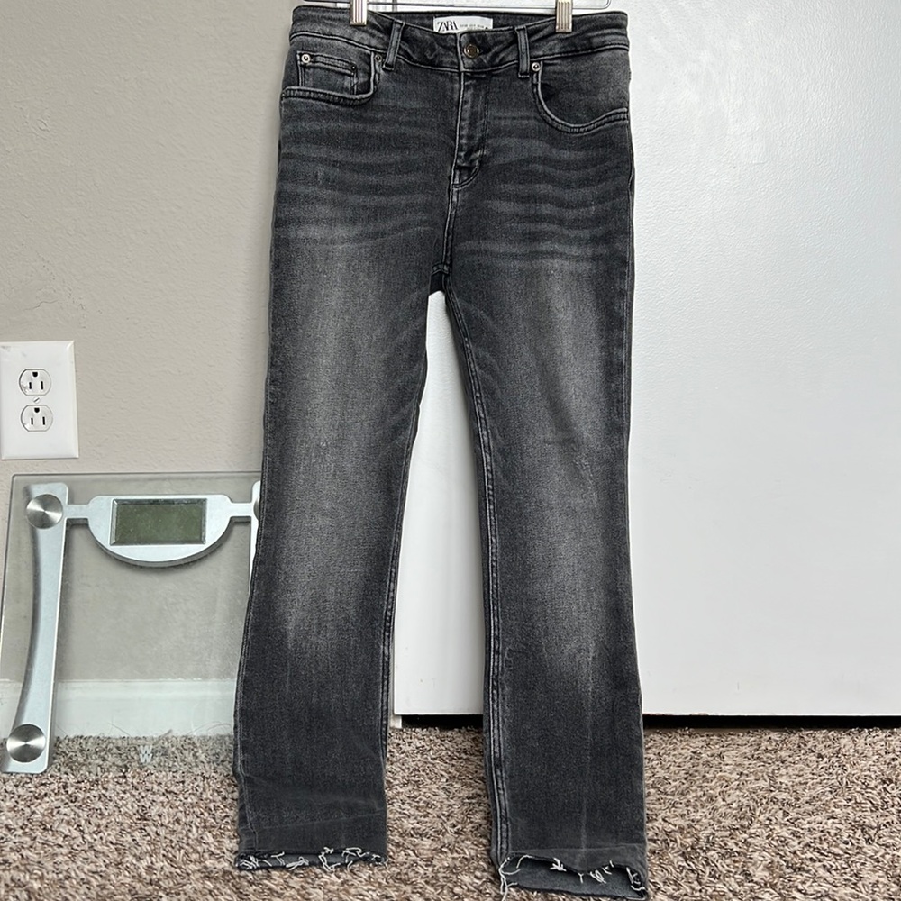 Black Zara jeans